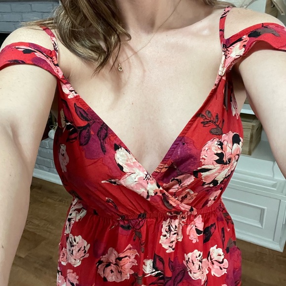 Charlotte Russe Red Floral off Shoulder MIDI Dress With POCKETS!! - Picture 13 of 16